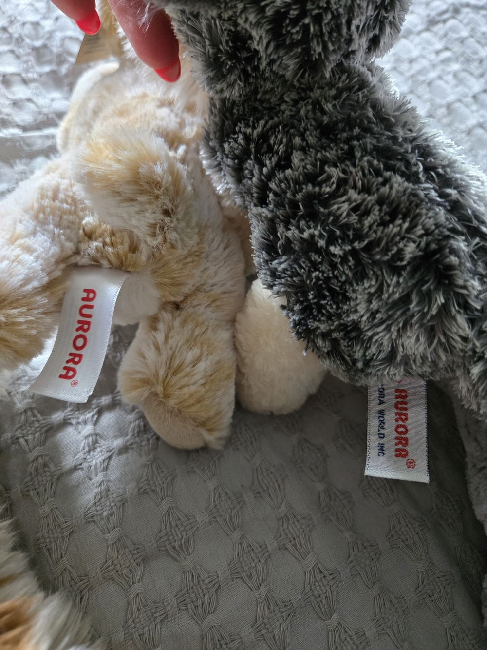 7 Lot! 🐶Aurora & Other Plush Puppy & Dog Stuffed Animal Lot - Picture 5 of 8